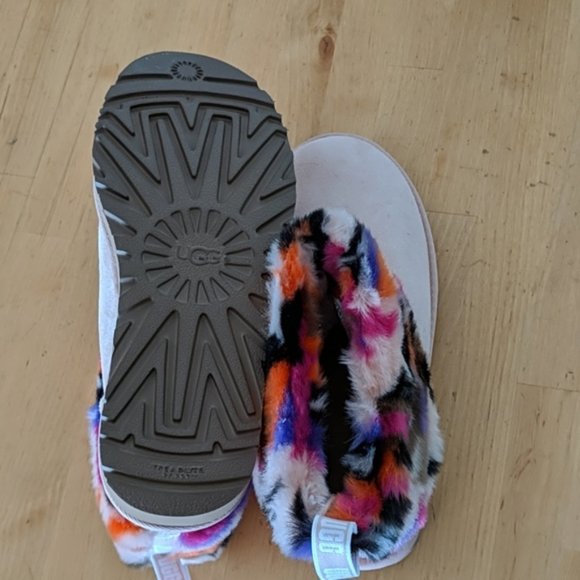 UGG Motlee Fluff Ankle Short Boot pink patchwork 6 - Picture 3 of 5